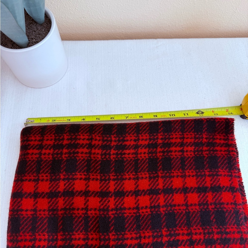 Polo Ralph Lauren Red and Black Plaid Wool Blend Scarf Made in Italy - Picture 6 of 8